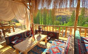Belisirma Cave Hotel